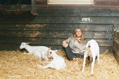 Barbed Love T-Shirt Washed Taupe