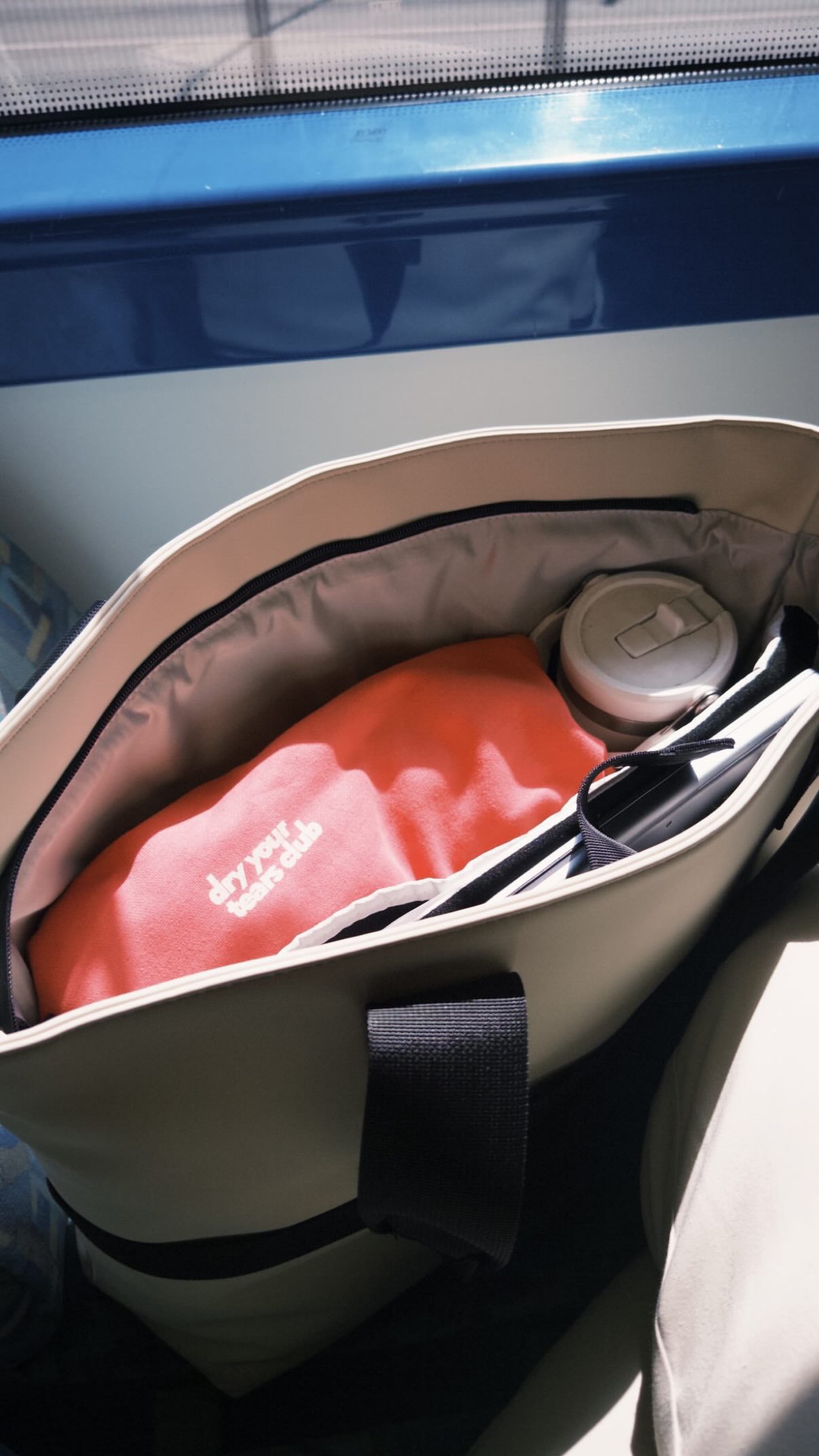 No One Cares Hoodie Pink